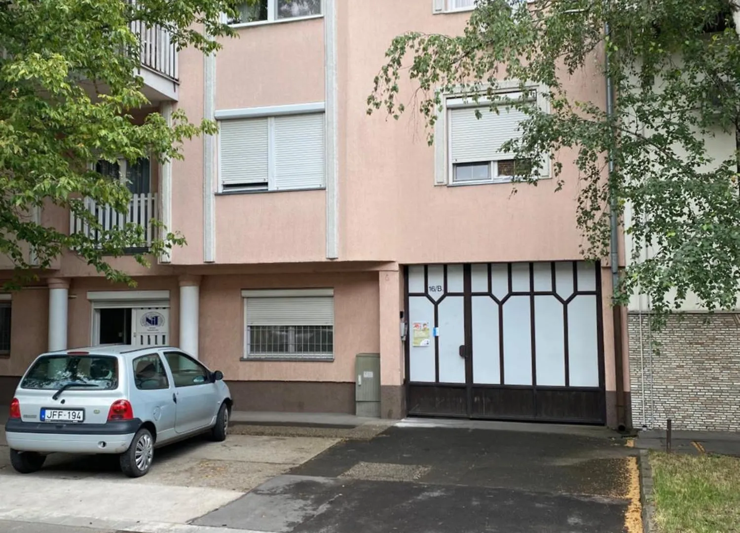 Zorka Apartman contacts
